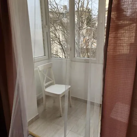 University Amazing Apartament *