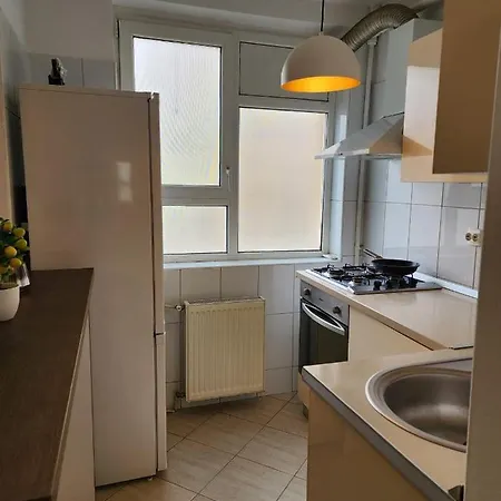 University Amazing Apartman *